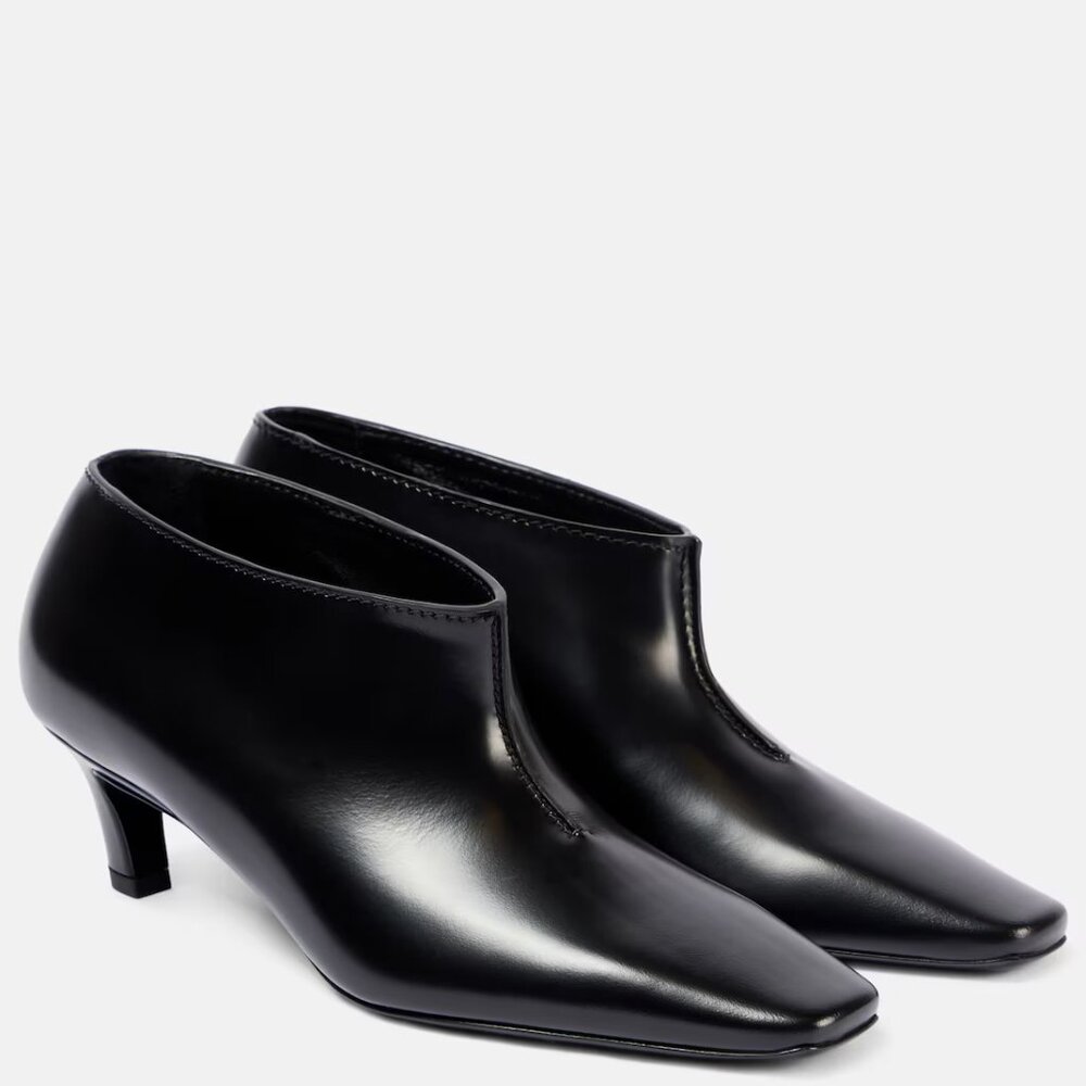 Toteme Wide shaft leather ankle boots black sz 6